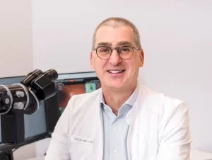 Dr. Jörg Stürmer, MD, Cataract & Refractive Surgery, Zürich, Zürich