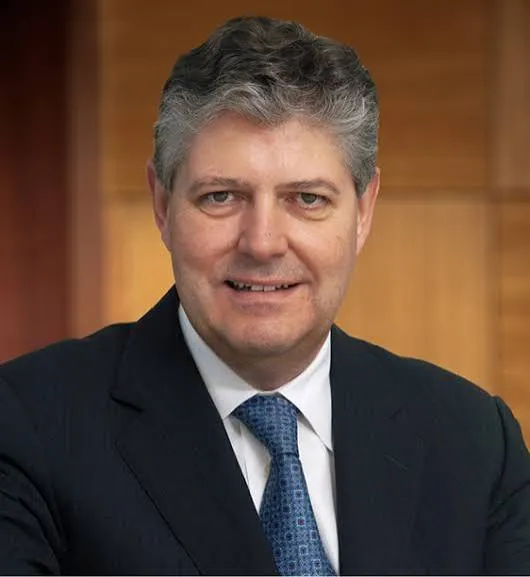 Dr Andrew Inglis, MBChB, FRCOphth, Cataract & Refractive Surgery, Renfrew, Scotland