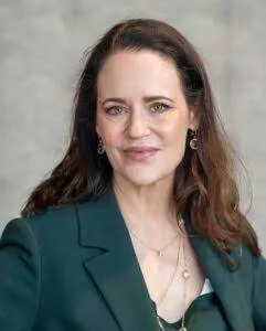 Dr. Laura M. Periman, MD, Cornea & External Disease, Seattle, WA