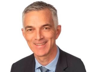 Mr Tom Williamson, FRCOphth, Vitreoretinal Surgery, London, England